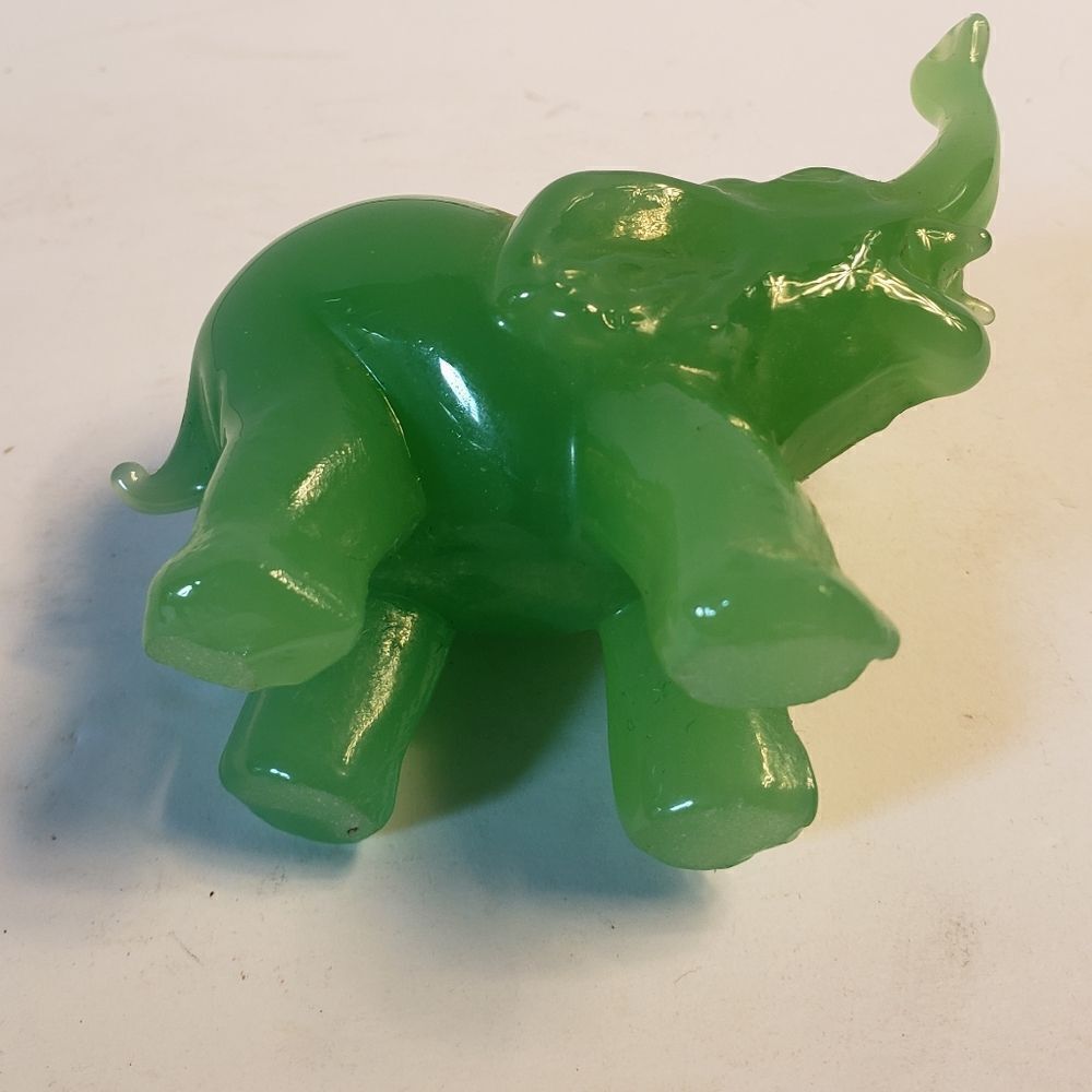 Elephant - Picture 6 of 8